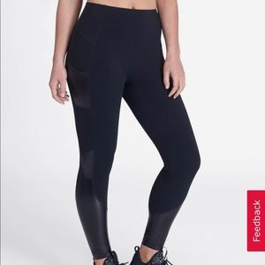 SPANX Everywear Gloss Pocket Active Legging